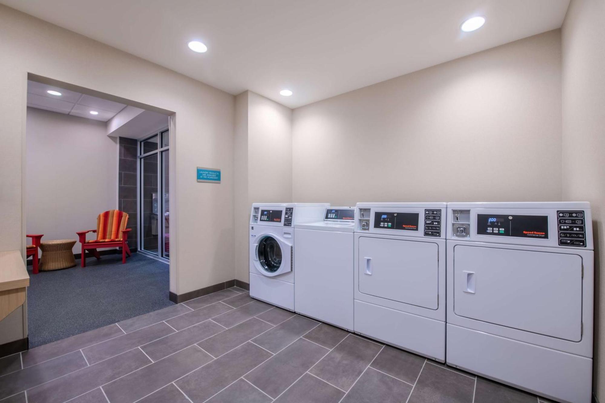 Home2 Suites By Hilton Kingsland Exterior foto